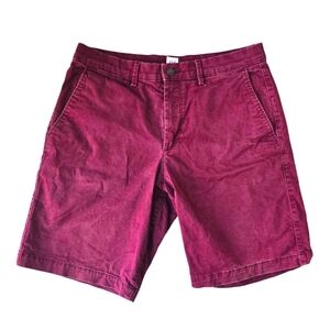 Burgundy GAP flat front Men's Shorts | size 32 | golf sporty leisure